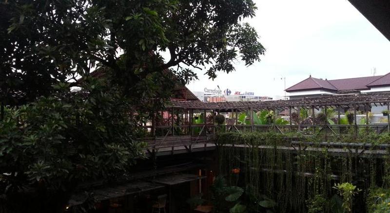Rumah Turi Eco Boutique Hotel Solo Extérieur photo